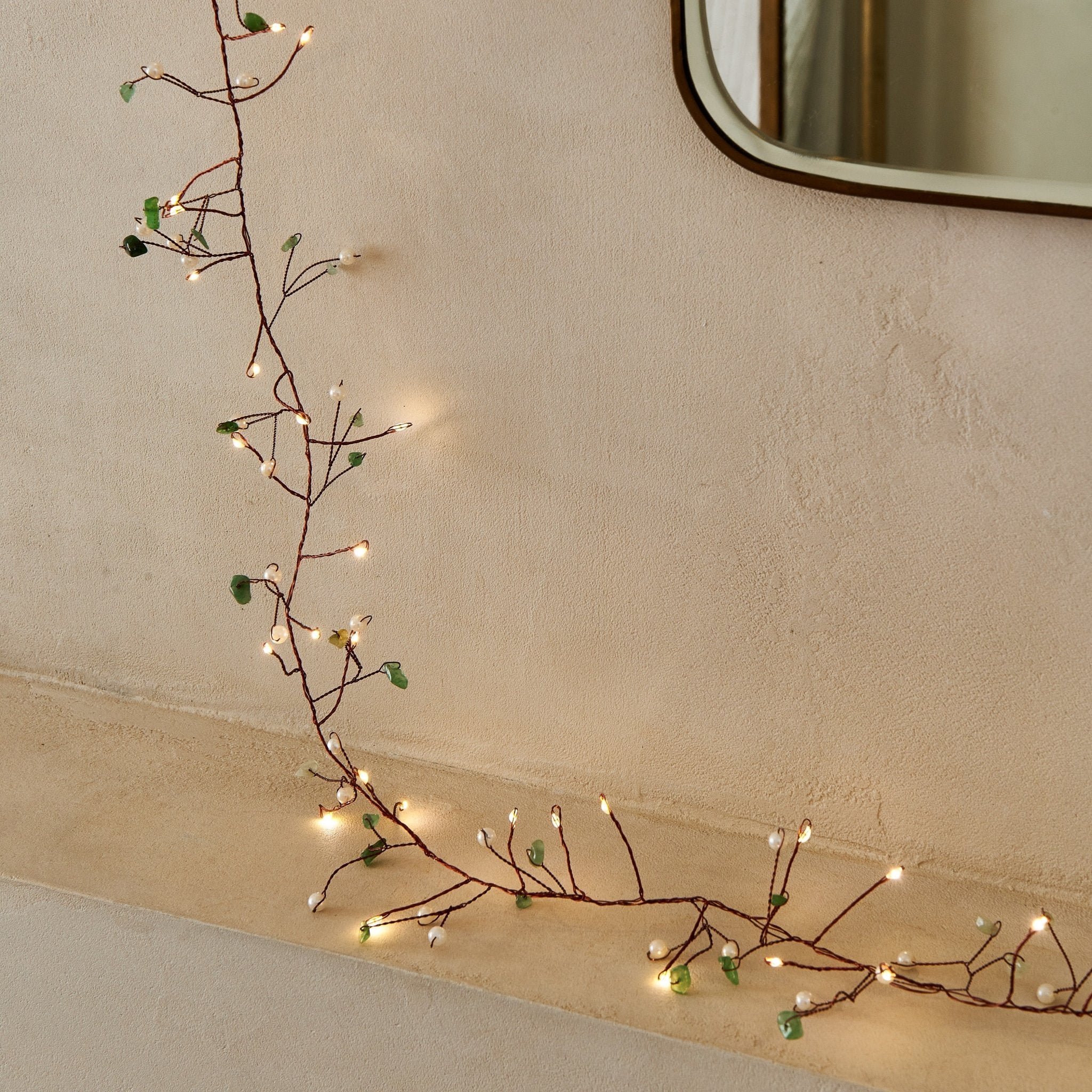 Gems and Pearls Fairy Lights - sparkle.lighting