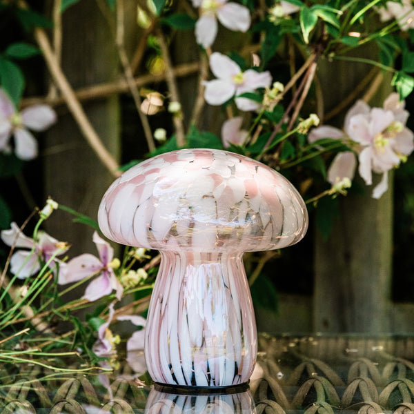 Pink & White Mushroom Lamps - sparkle.lighting