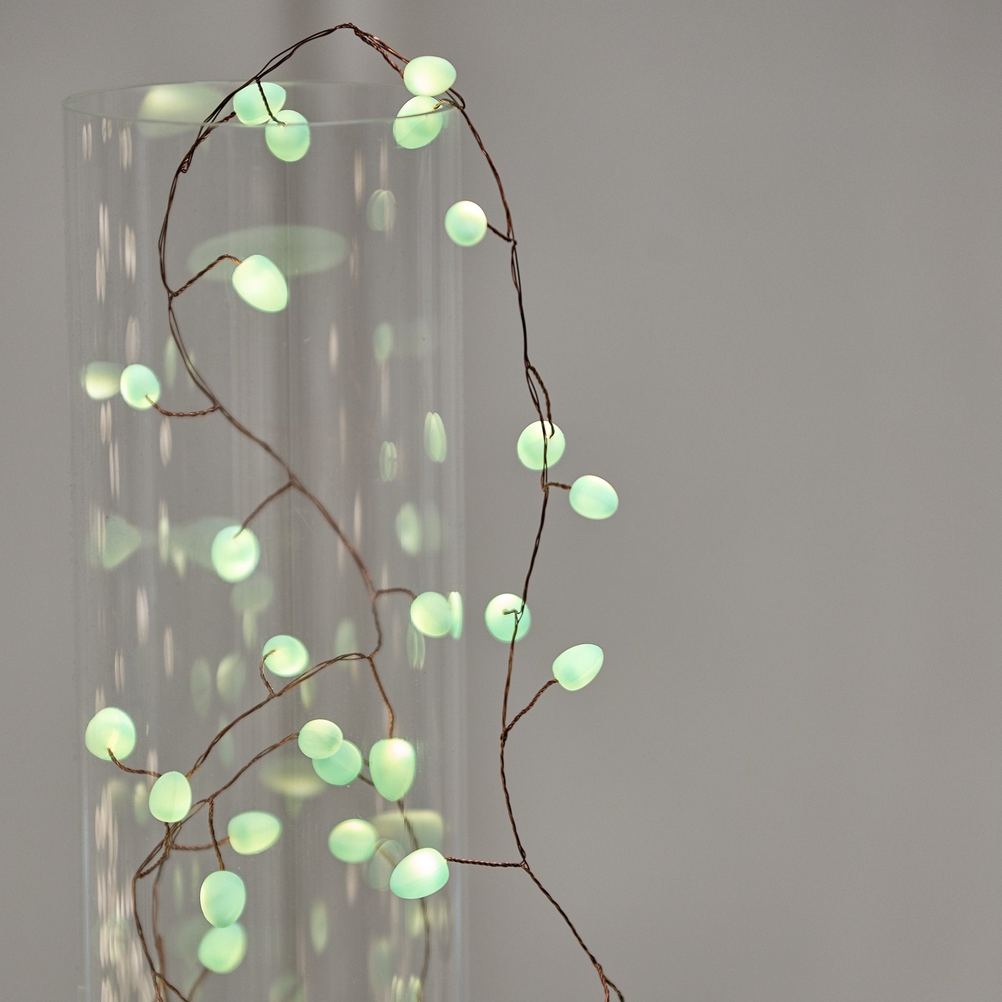 Teardrops Green Fairy Lights - sparkle.lighting