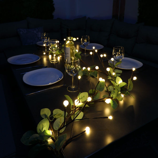 Berry Branch Eucalyptus Garland - sparkle.lighting