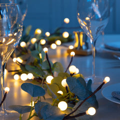 Berry Branch Eucalyptus Garland - sparkle.lighting