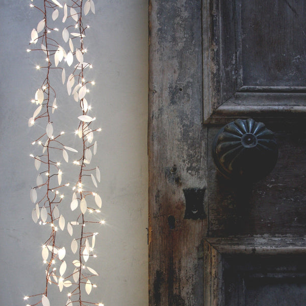 Leaf Cluster Fairy Lights - sparkle.lighting