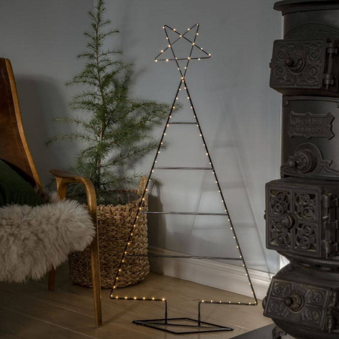 Metal Christmas Tree - sparkle.lighting