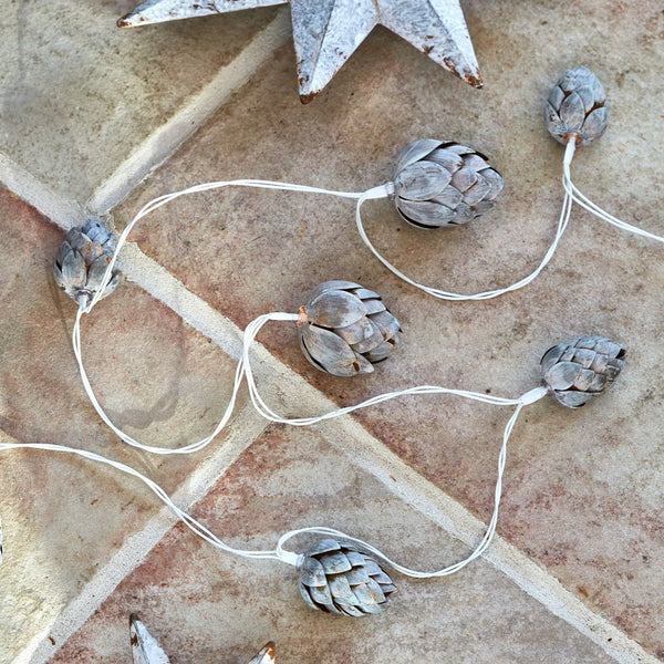 Pine Cone Fairy Lights - sparkle.lighting