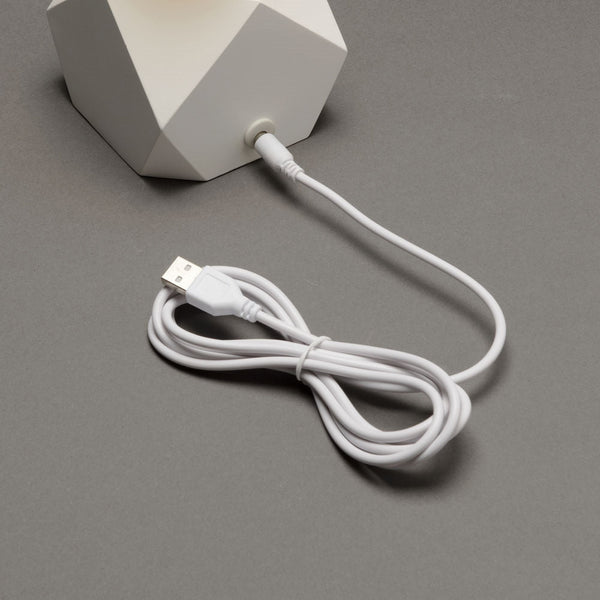 Wooden Cordless Table Lamp - sparkle.lighting