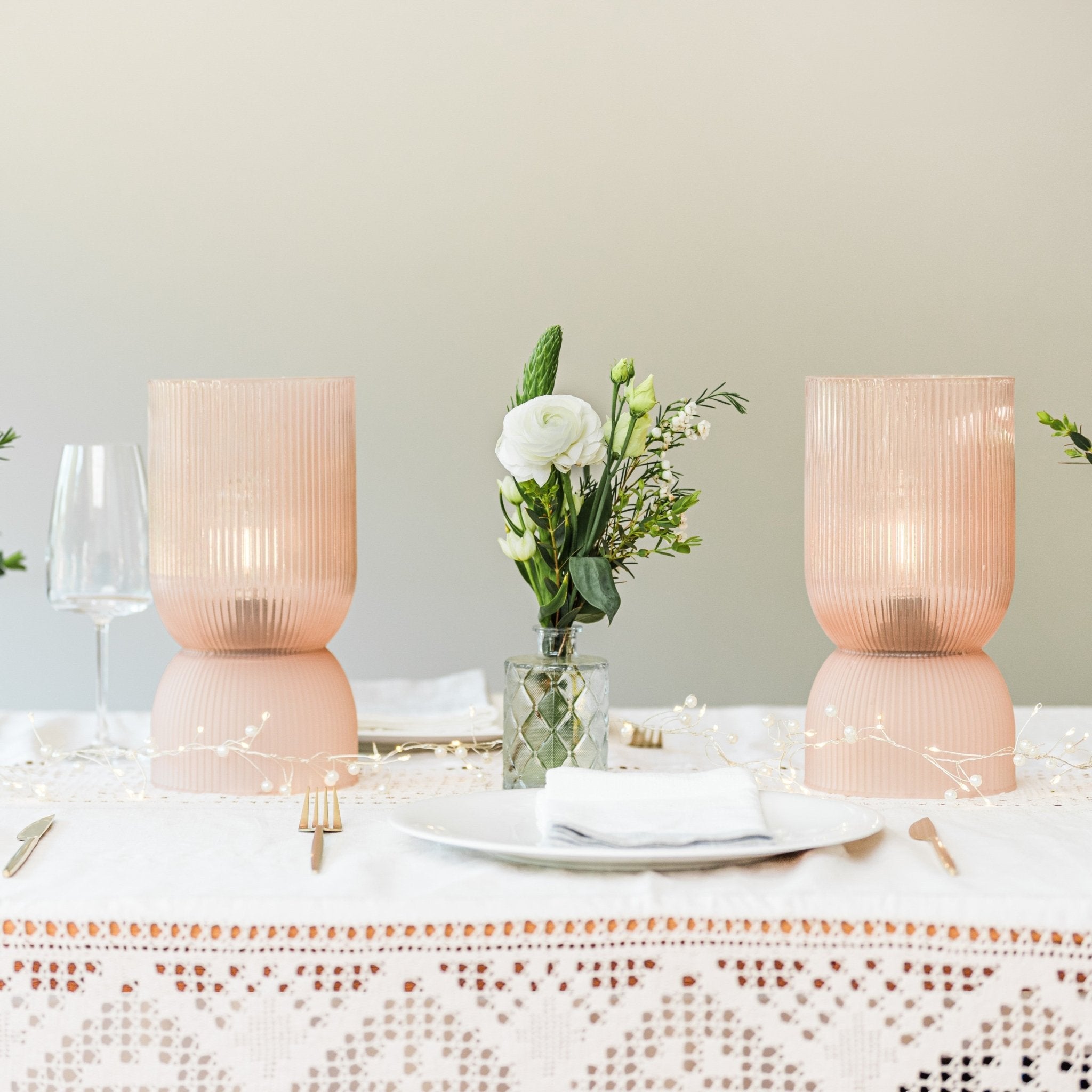 Fine Dusty Pink Ribbed Battery Powered Table Lamp - sparkle.lighting
