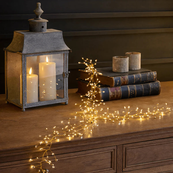 gold-luxe-fairy-lights-7183583.webp__PID:8807d906-36da-4fad-a0d4-f2a9d01cfaa2