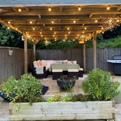 Hanging Outdoor Starburst Light - sparkle.lighting