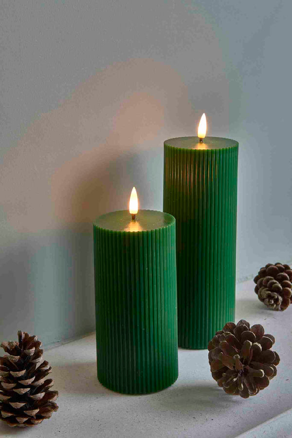 LED Ribbed Pillar Candles - Set of 2 - sparkle.lighting