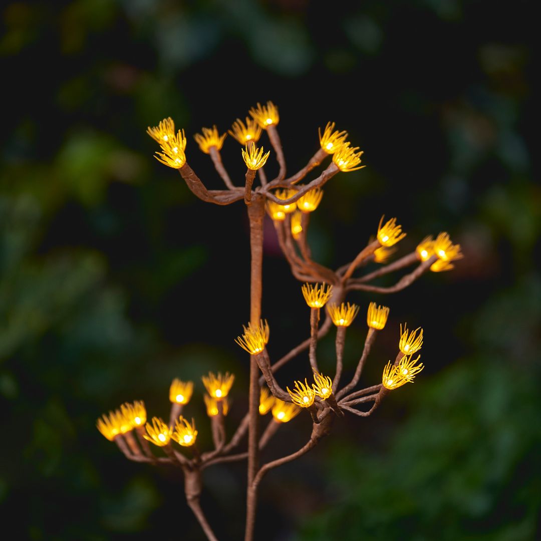 Fennel Branch Solar Light - sparkle.lighting