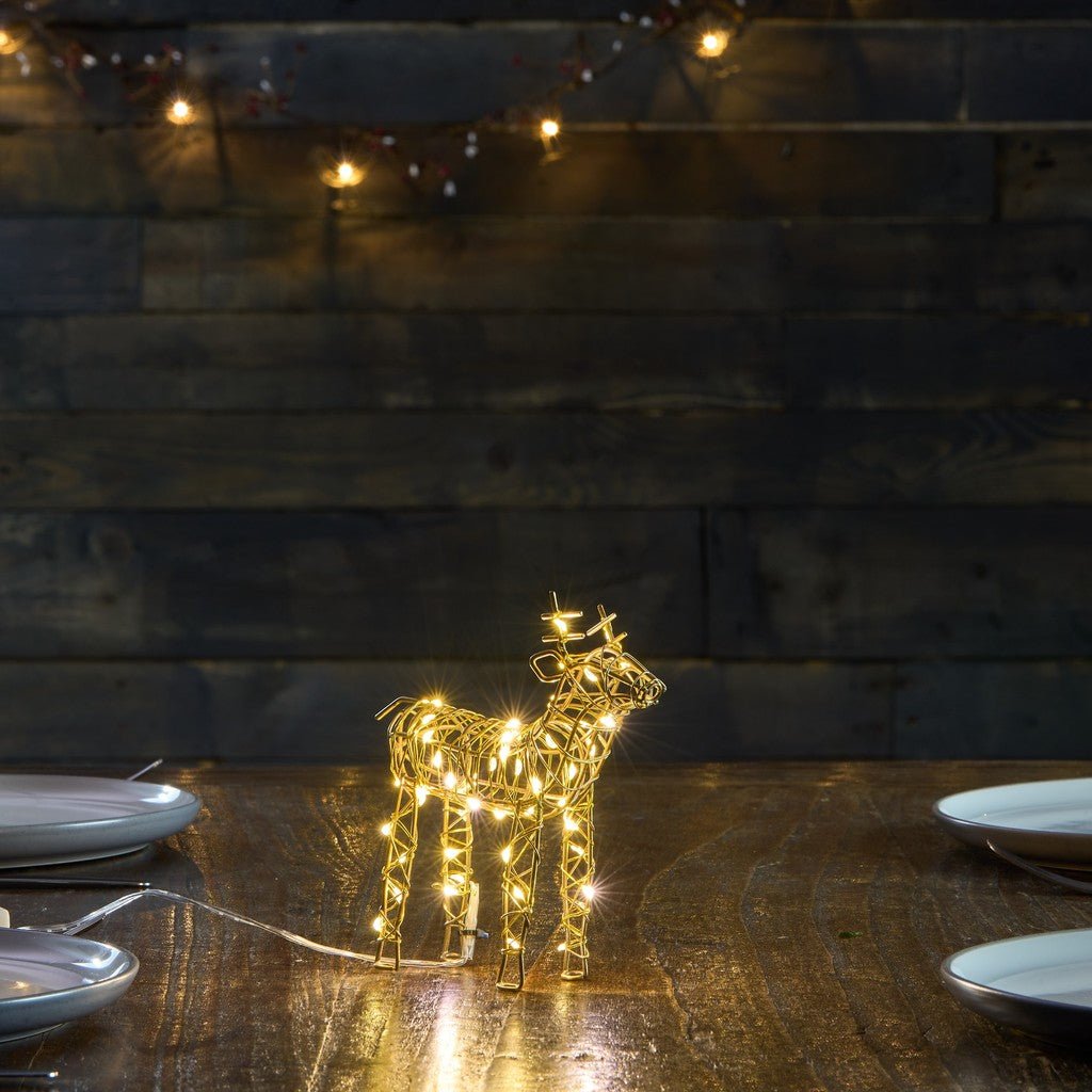 Wire Gold Reindeer With Lights - sparkle.lighting